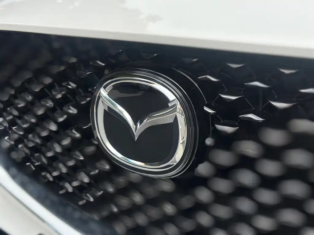 Mazda CX-30 — миниатюра 16