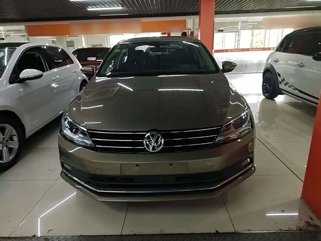 Volkswagen Sagitar — миниатюра 3