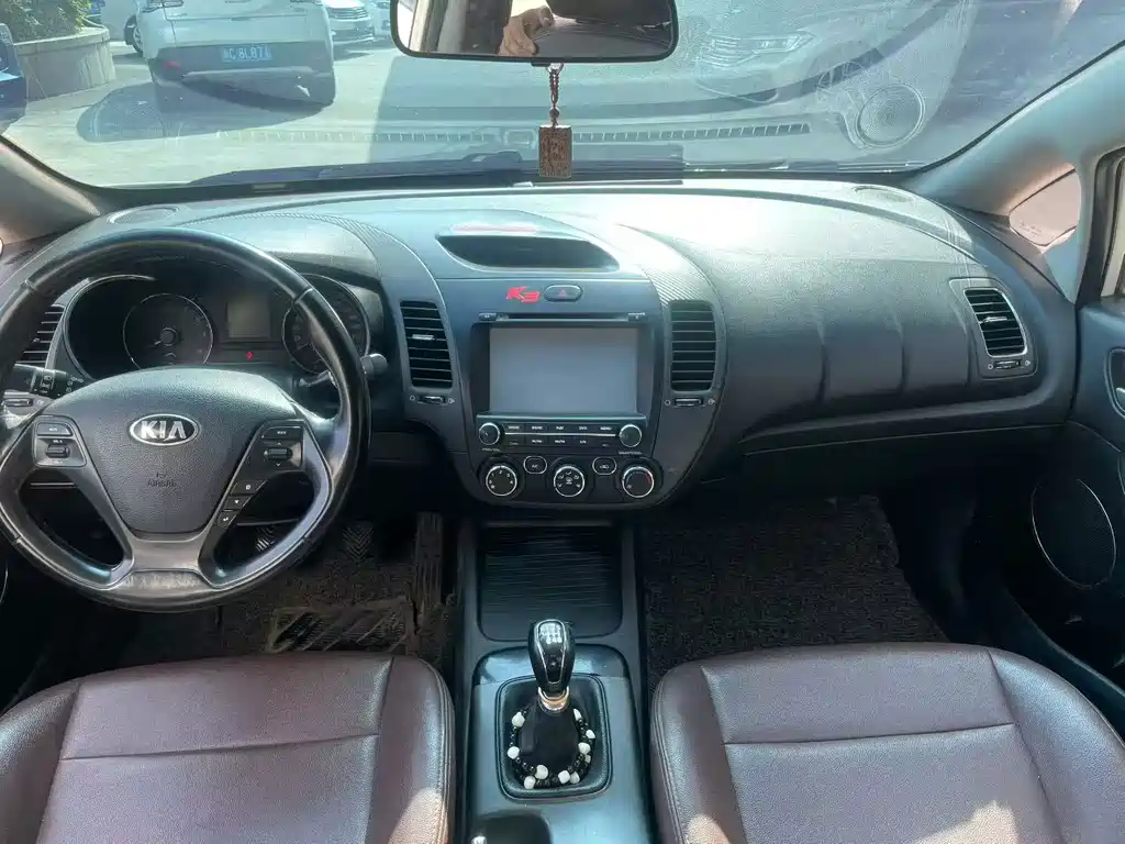 Kia K3 — миниатюра 8