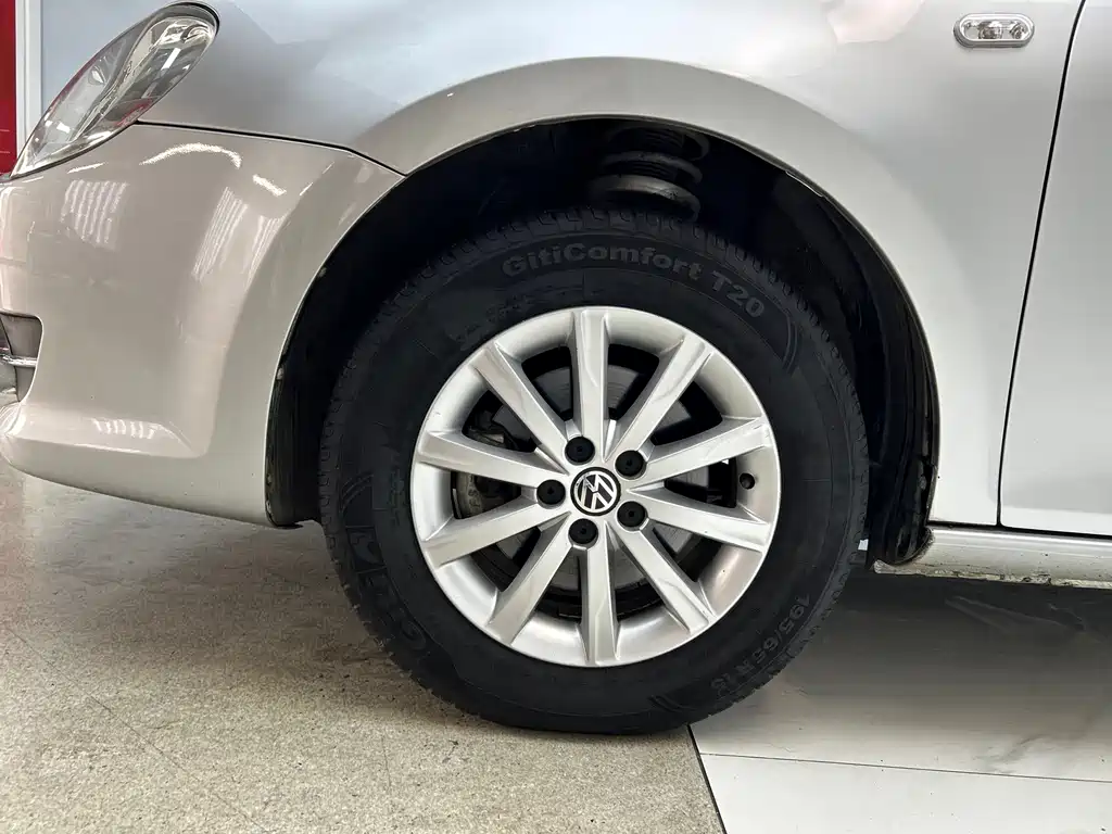 Volkswagen Bora — миниатюра 30