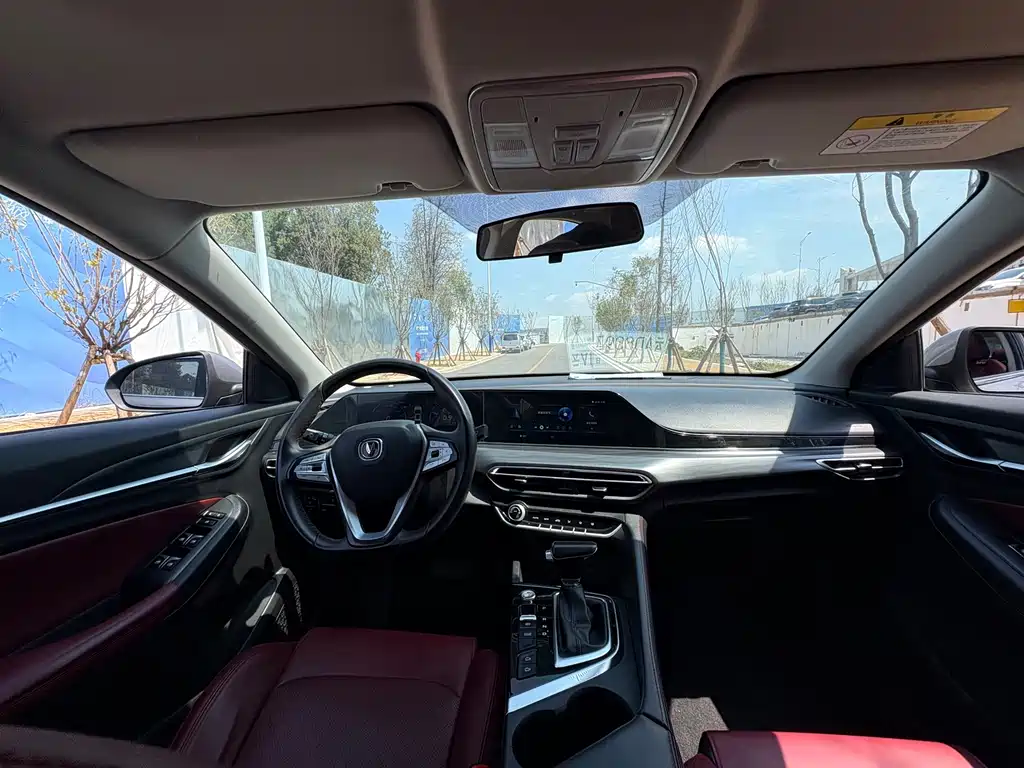 Changan Eado — миниатюра 9