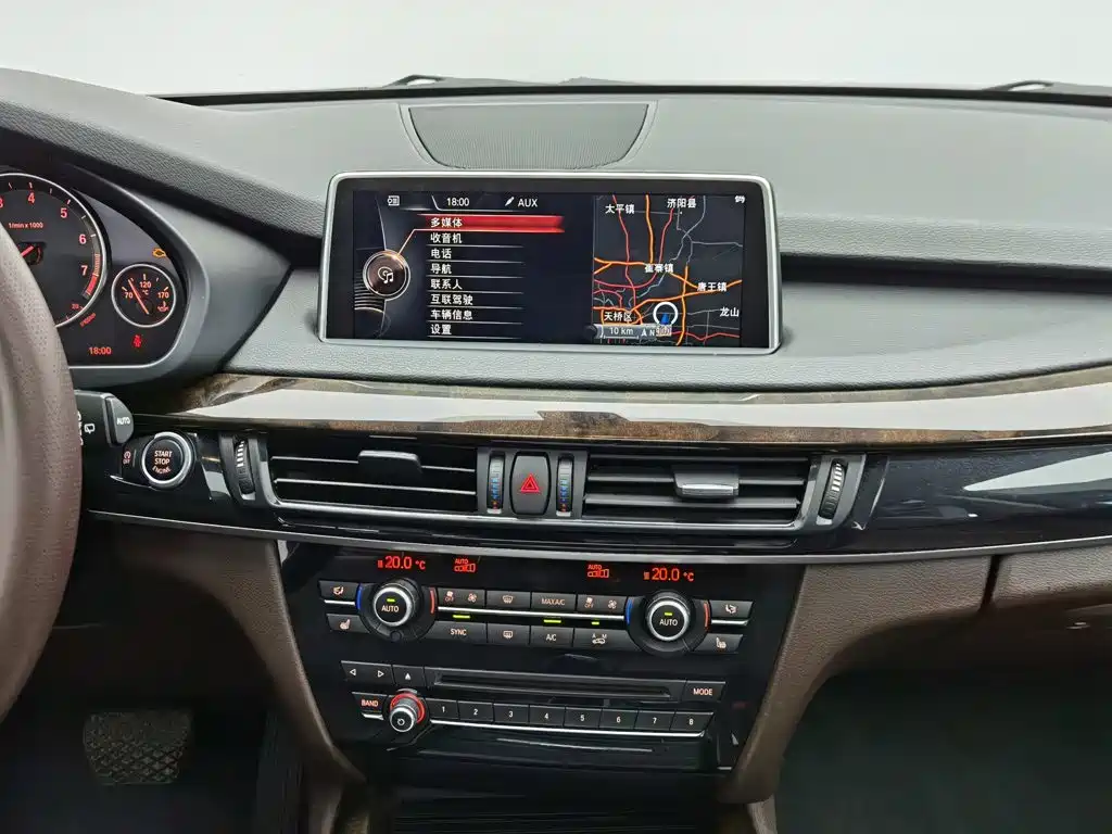 BMW X5 (Import) — миниатюра 12