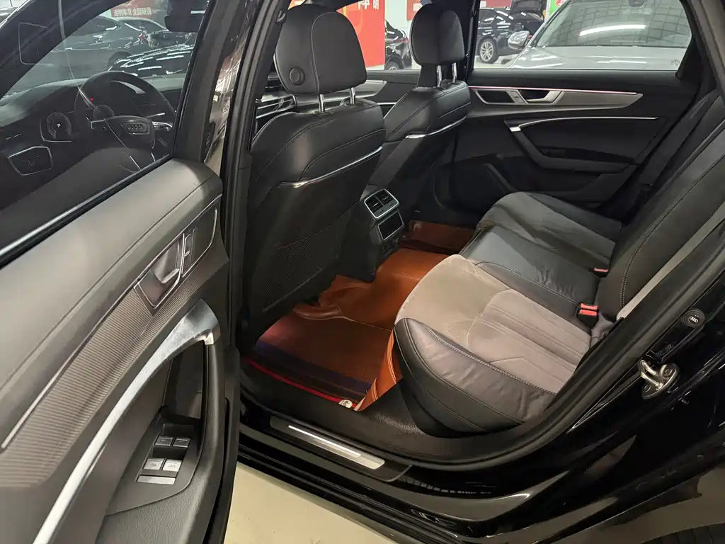 Audi A6L — миниатюра 6