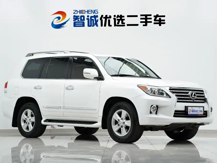 Lexus LX — миниатюра 2