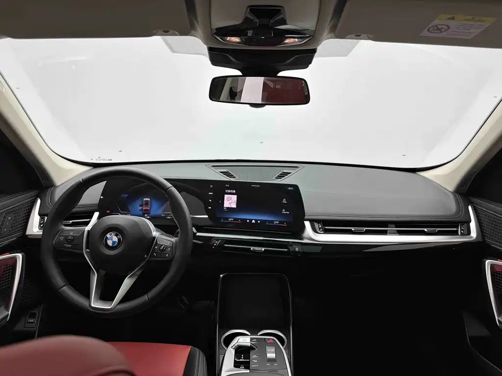 BMW X1 — миниатюра 15