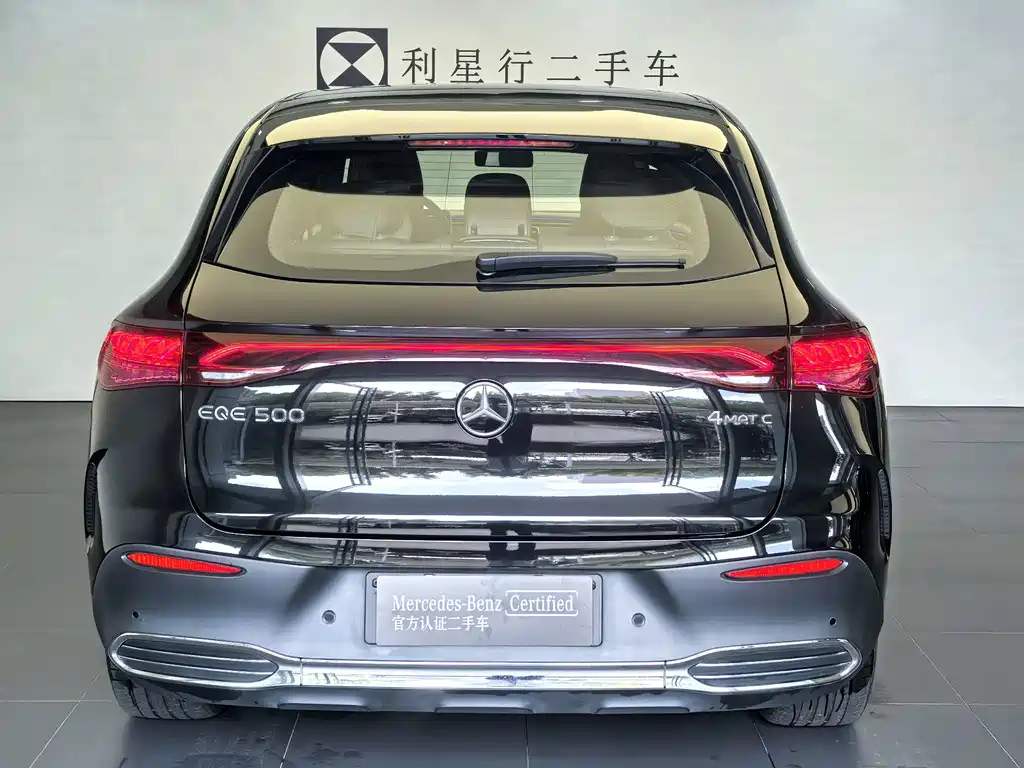 Mercedes-Benz EQE SUV — миниатюра 5