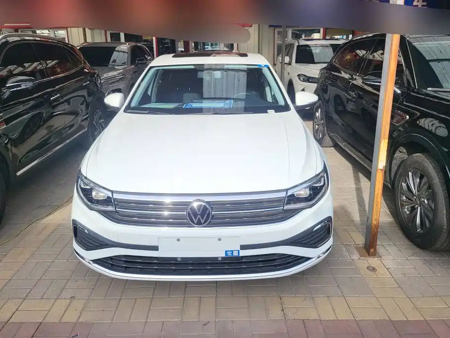 Volkswagen Bora — миниатюра 2