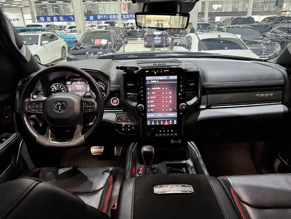 Ram Trucks 2023 6.2T AT