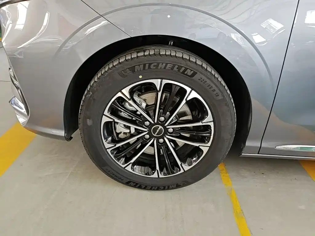 Roewe iMAX8 — миниатюра 23