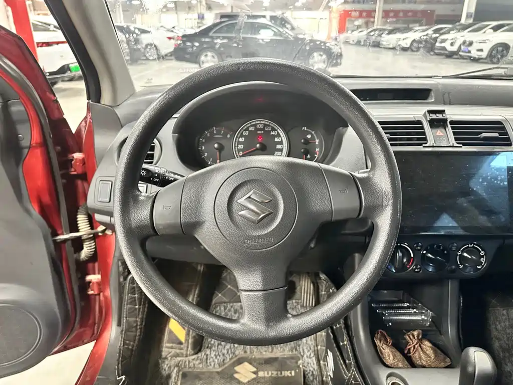 Suzuki Swift — миниатюра 11