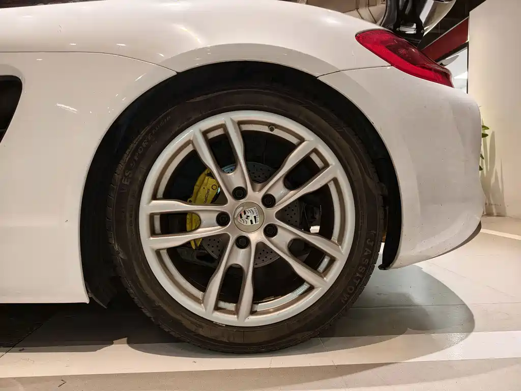 Porsche Cayman — миниатюра 11