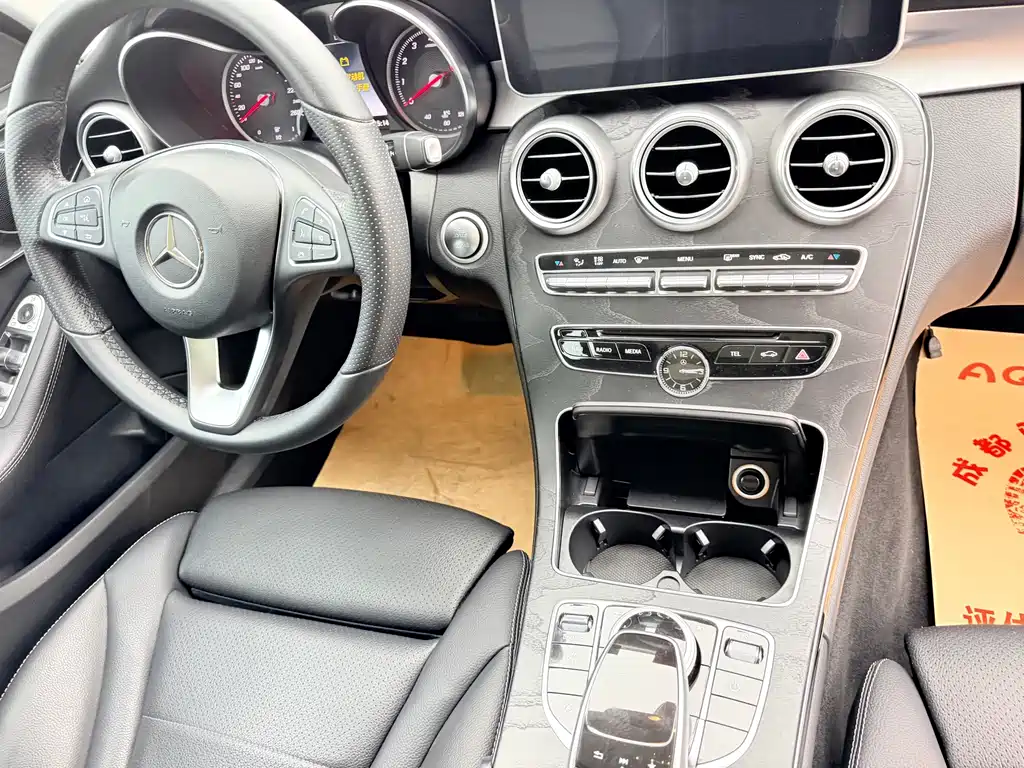 Mercedes-Benz C-Class (Import) — миниатюра 5