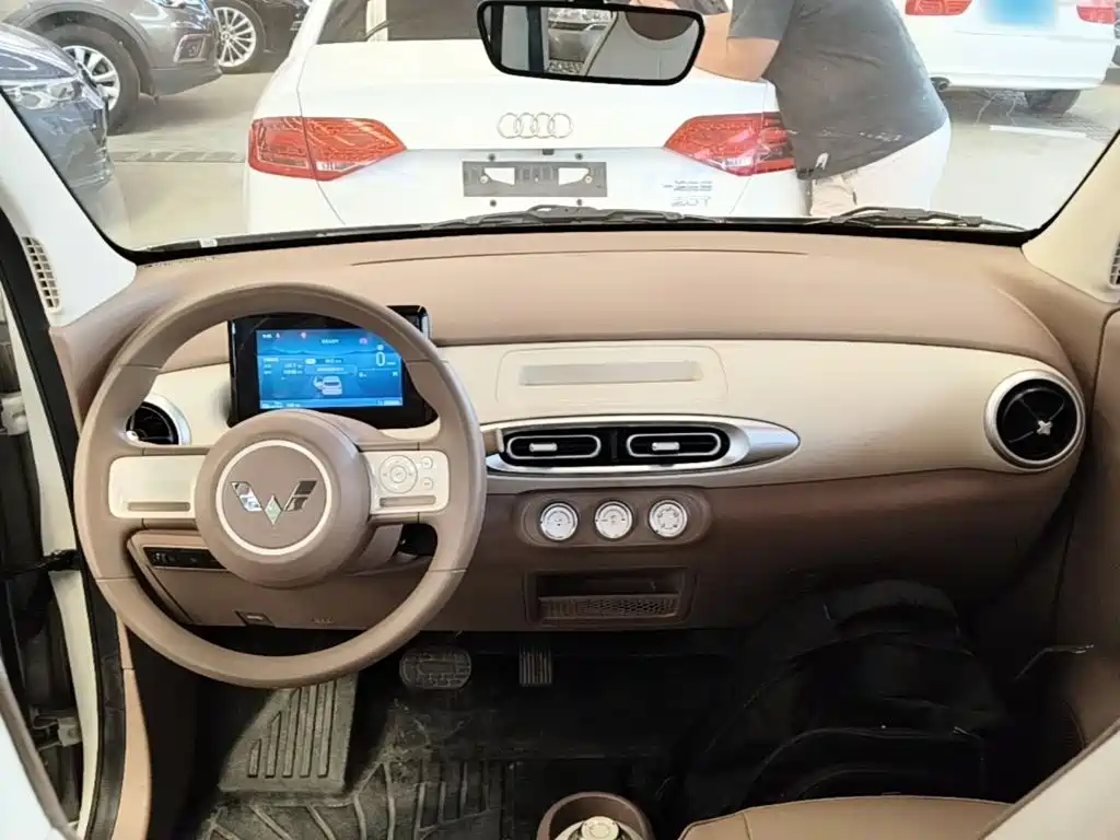 Wuling MINIEV — миниатюра 10