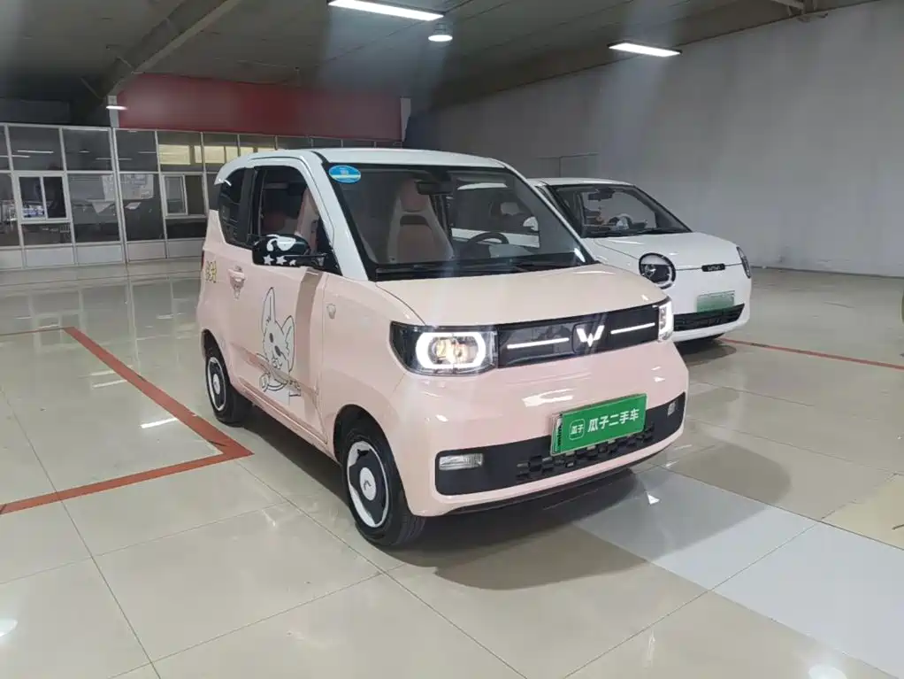 Wuling MINIEV — миниатюра 4