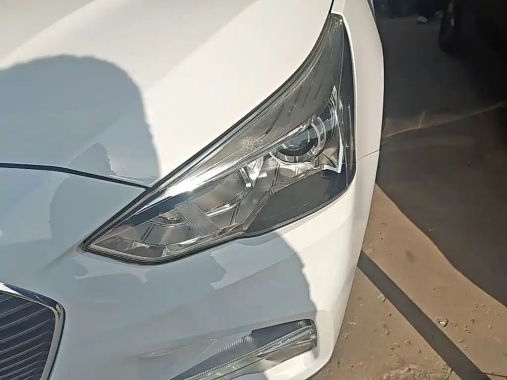 Haval M6 — миниатюра 24
