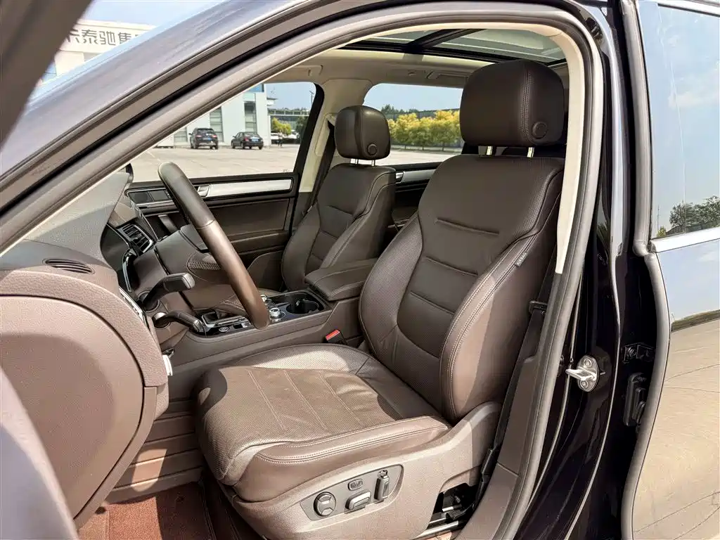 Volkswagen Touareg 2017 3.0TSI