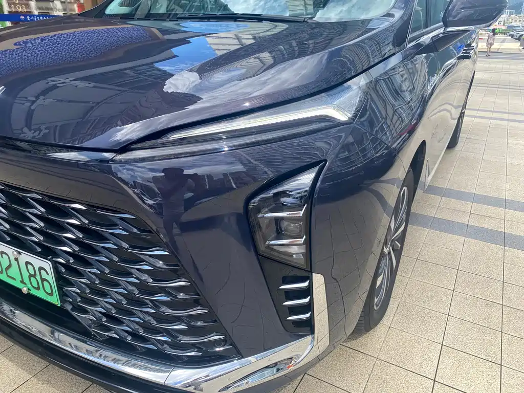 Buick GL8 Hybrid — миниатюра 19