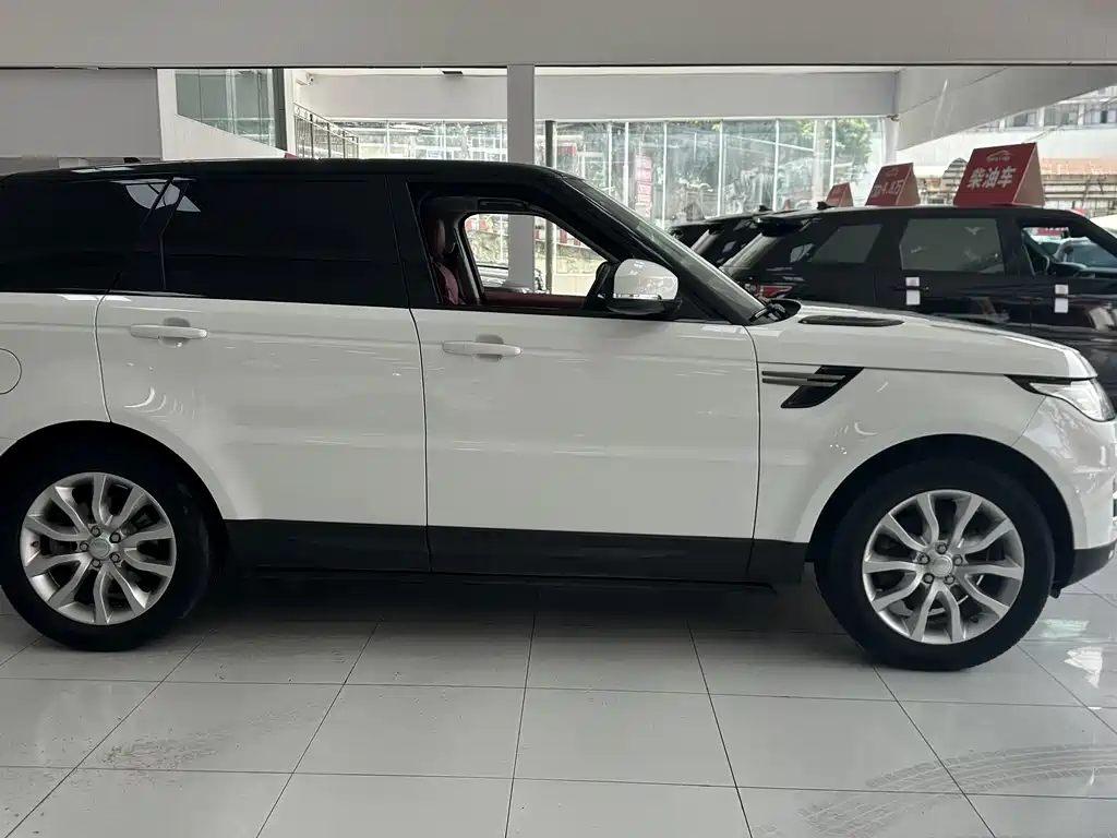 Land Rover Range Rover Sport 2016 3.0 SDV6 HSE