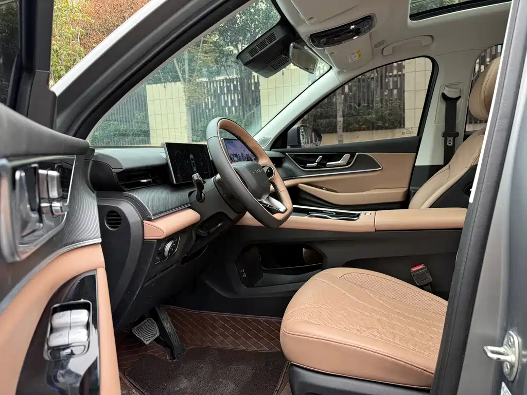 Chery Tiggo 8L — миниатюра 4