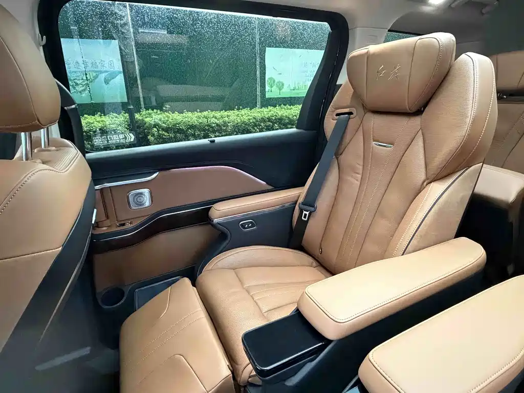 Hongqi Hongqi HQ9 — миниатюра 21