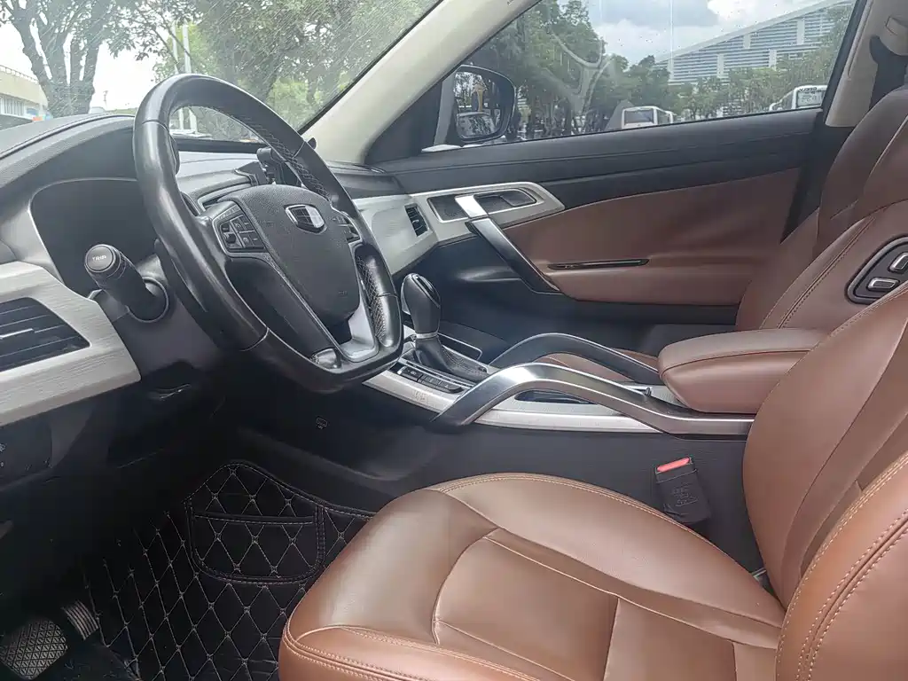 Geely Boyue — миниатюра 12