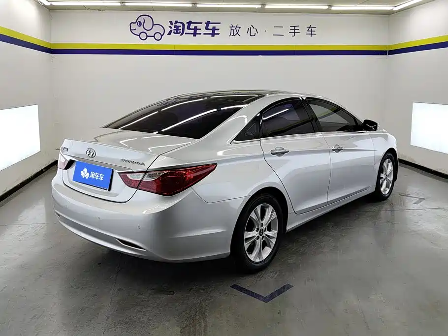 Hyundai Sonata — миниатюра 3