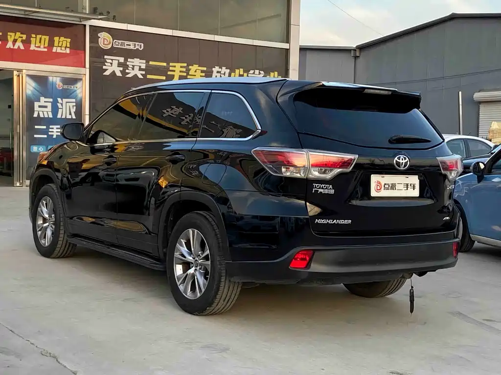 Toyota Highlander — миниатюра 6