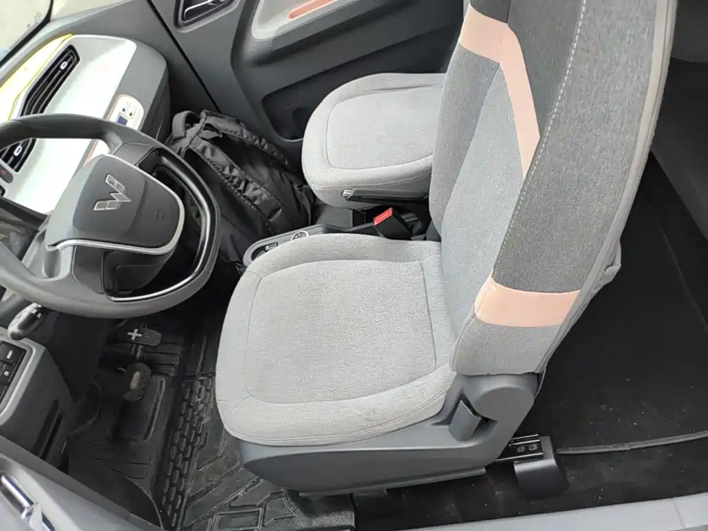Wuling MINIEV — миниатюра 15
