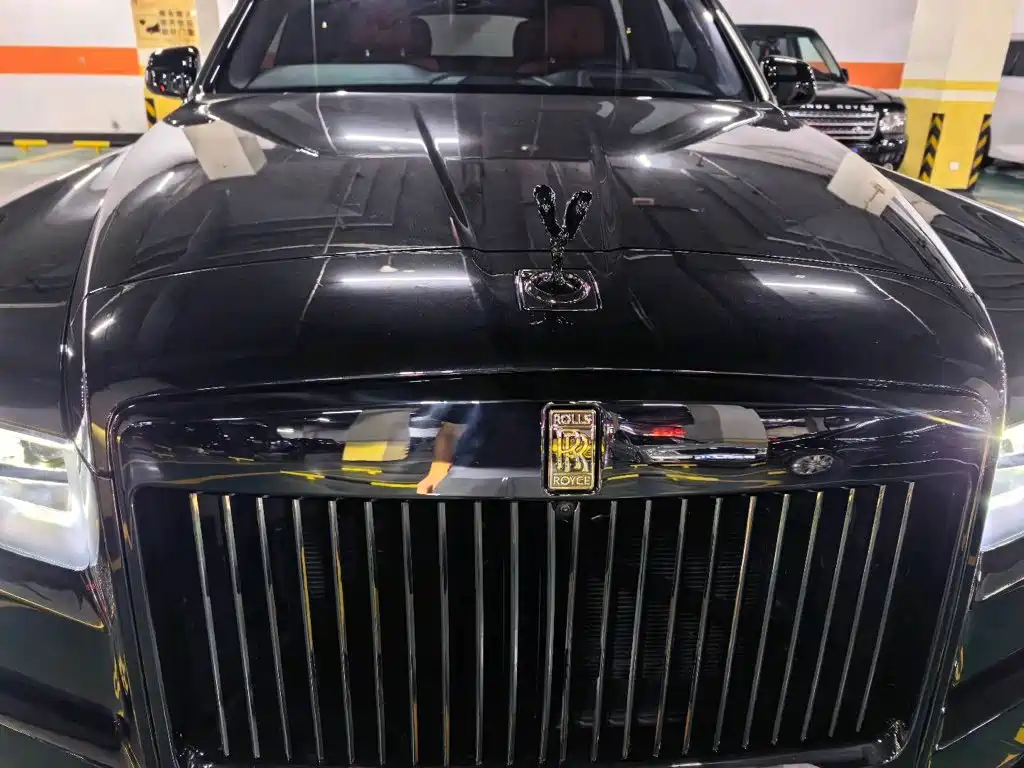 Rolls-Royce Cullinan — миниатюра 5