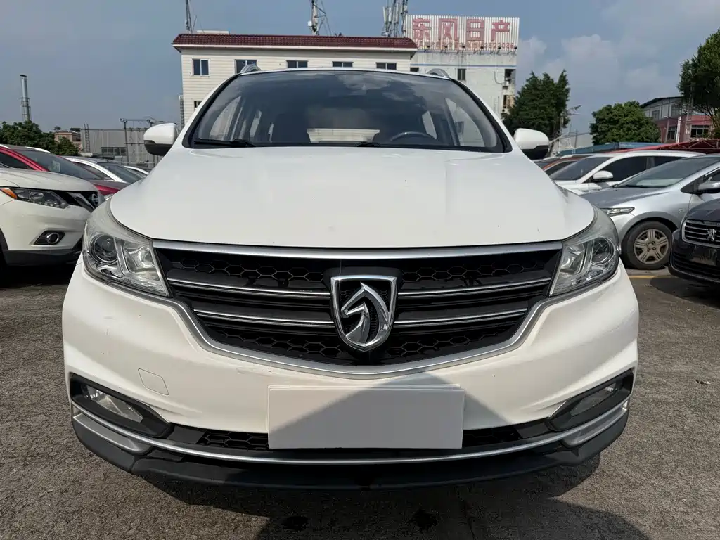 Baojun 730 — миниатюра 2
