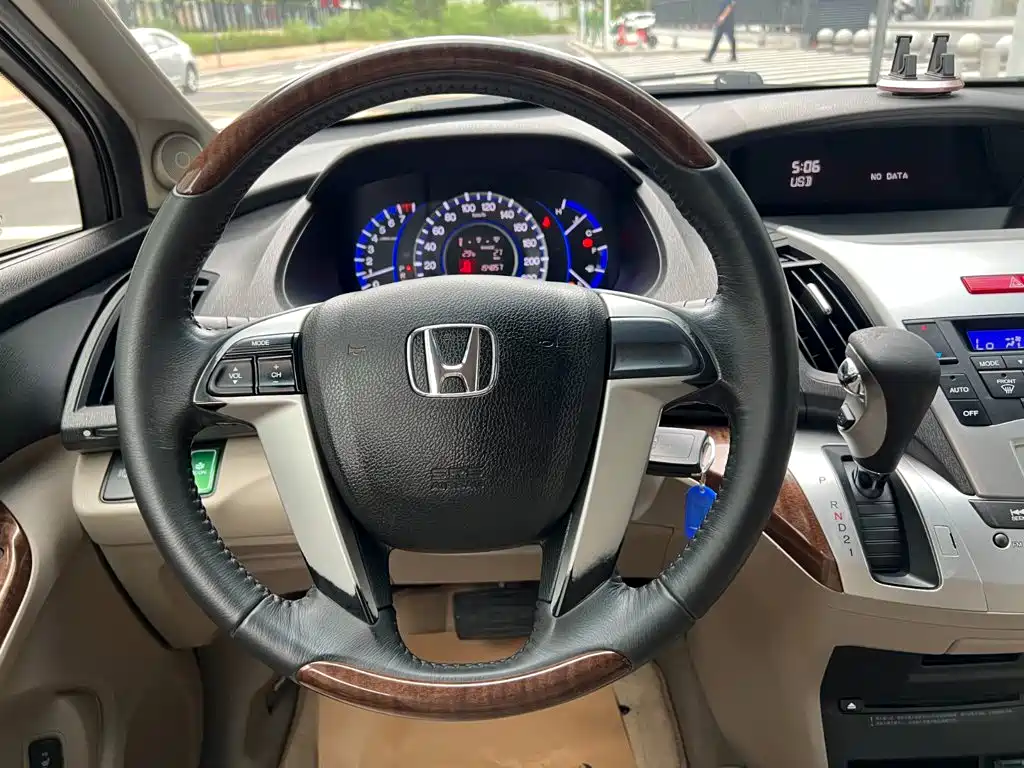 Honda Odyssey — миниатюра 9