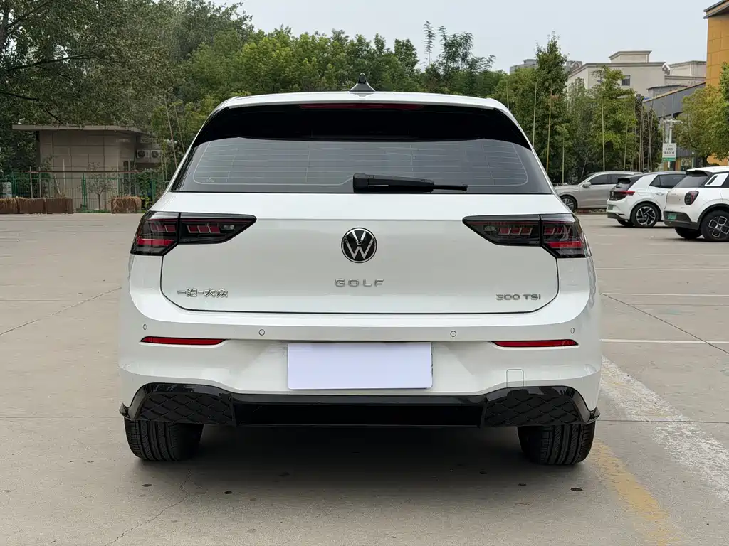 Volkswagen Golf — миниатюра 17