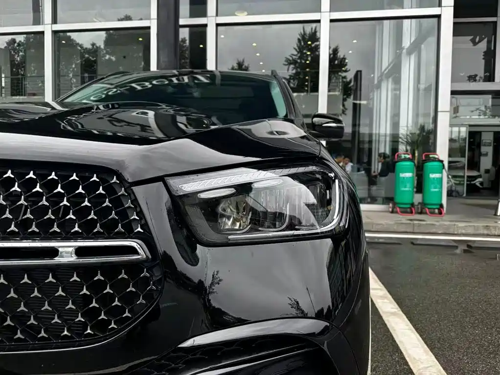 Mercedes-Benz GLE (Import) — миниатюра 10