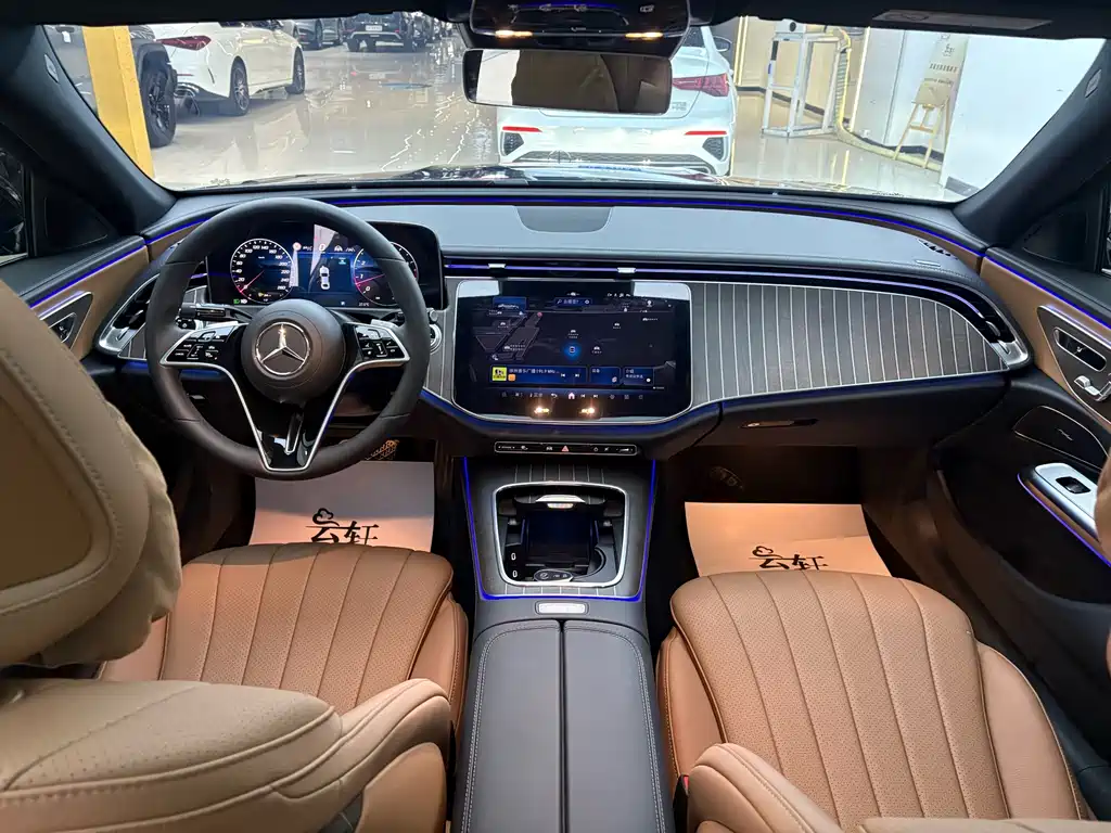 Mercedes-Benz E-Class — миниатюра 23