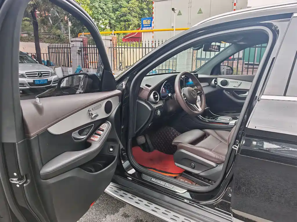 Mercedes-Benz GLC - фото 6