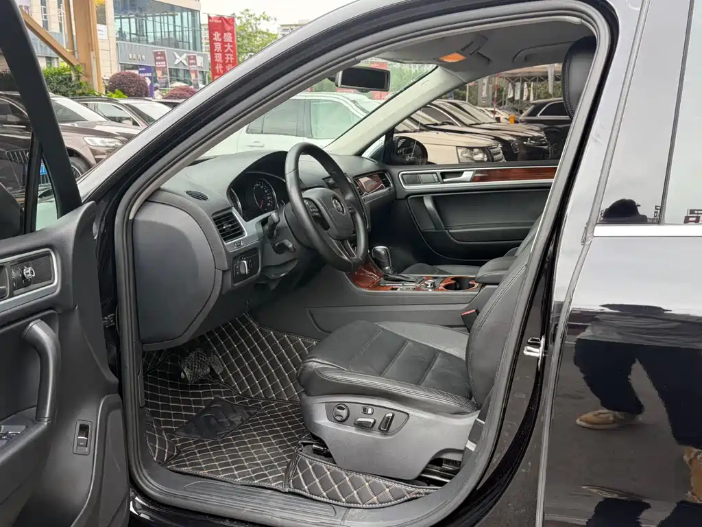 Volkswagen Touareg 2011 3.0TDI