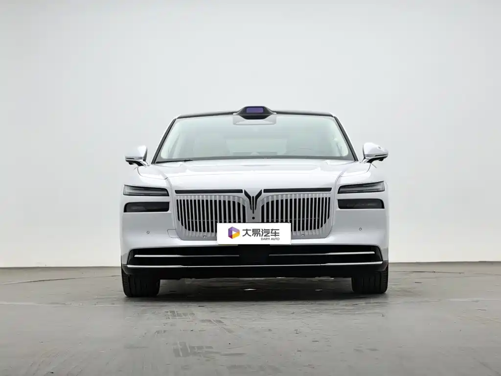 VOYAH Passion L — миниатюра 2