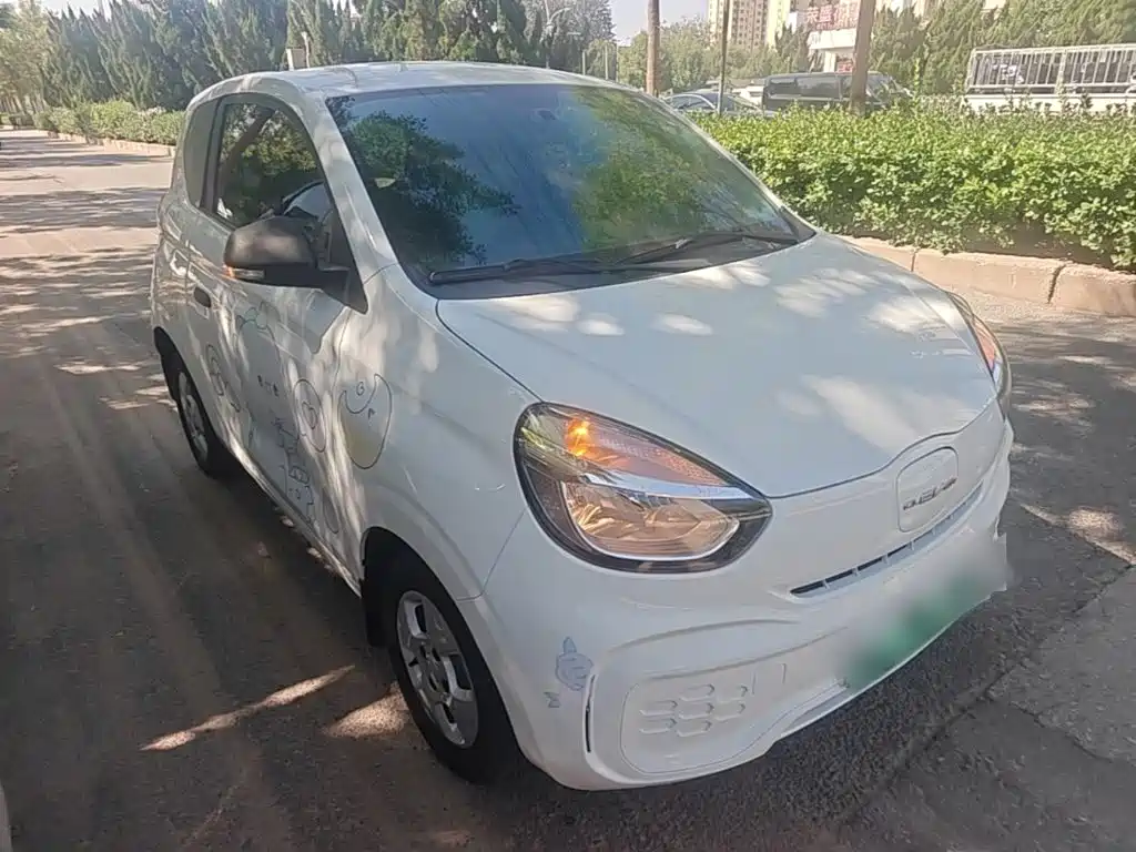 Roewe Clever — миниатюра 4