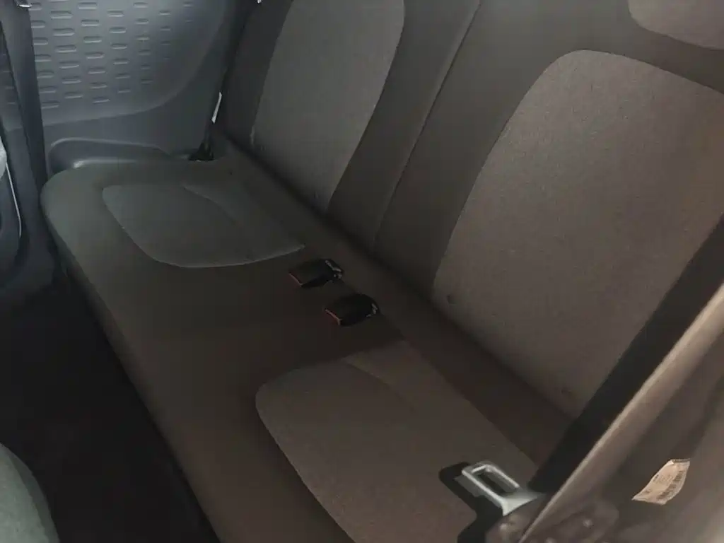 Wuling MINIEV — миниатюра 17