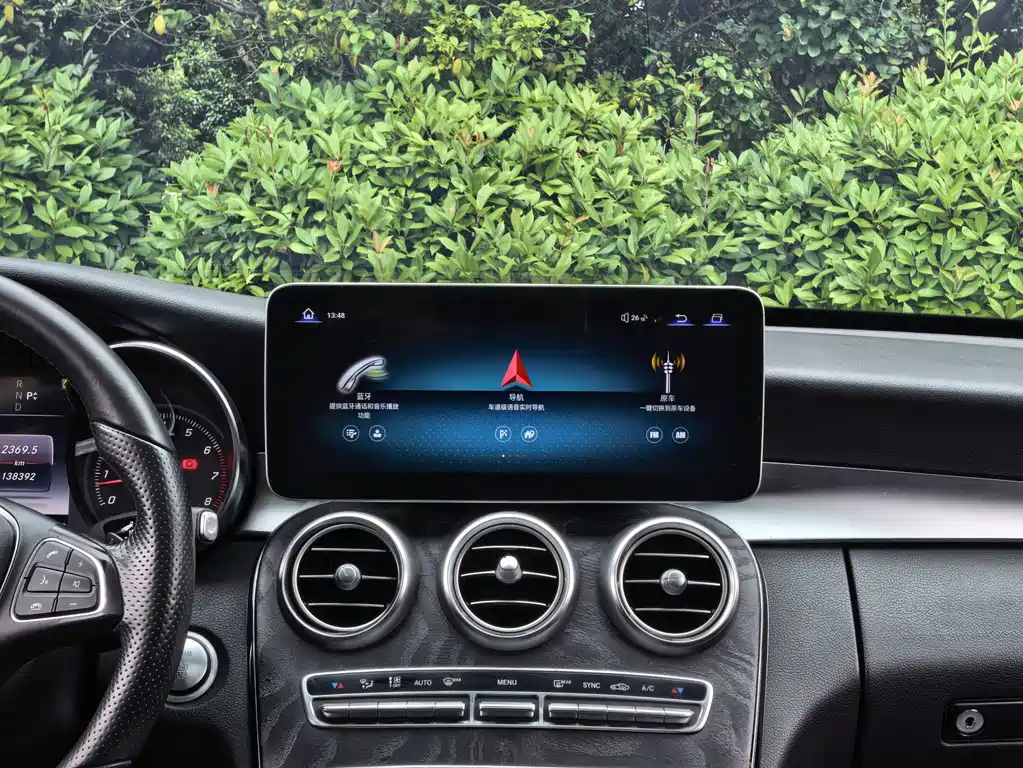 Mercedes-Benz C-Class (Import) — миниатюра 14