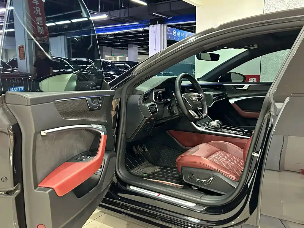 Audi A7L — миниатюра 4
