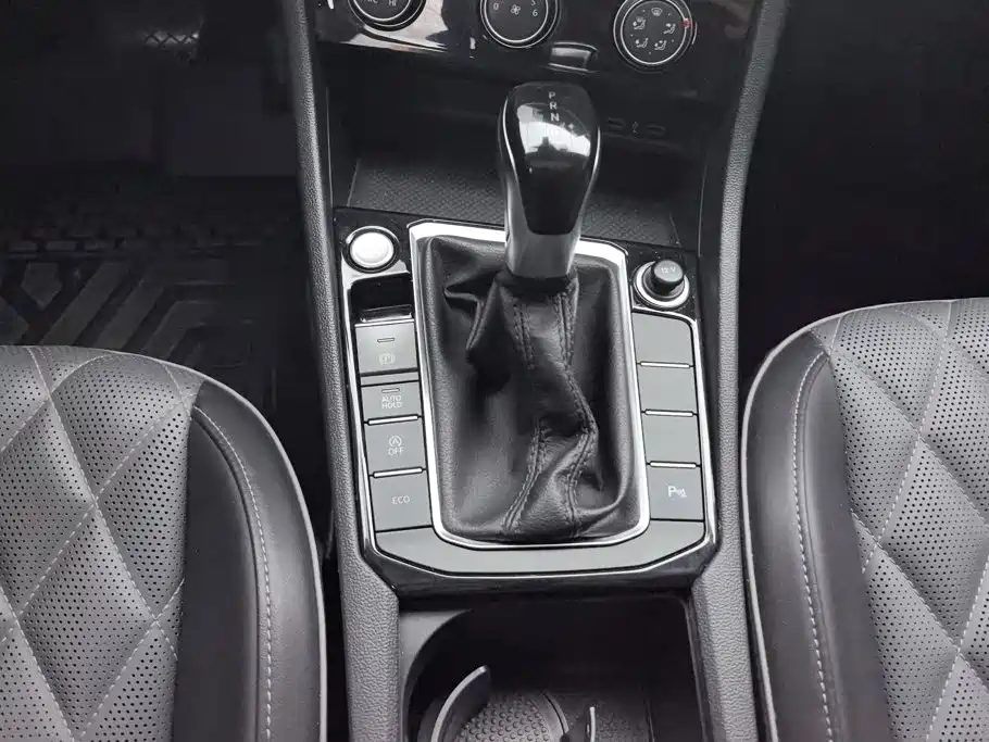 Volkswagen Sagitar — миниатюра 16