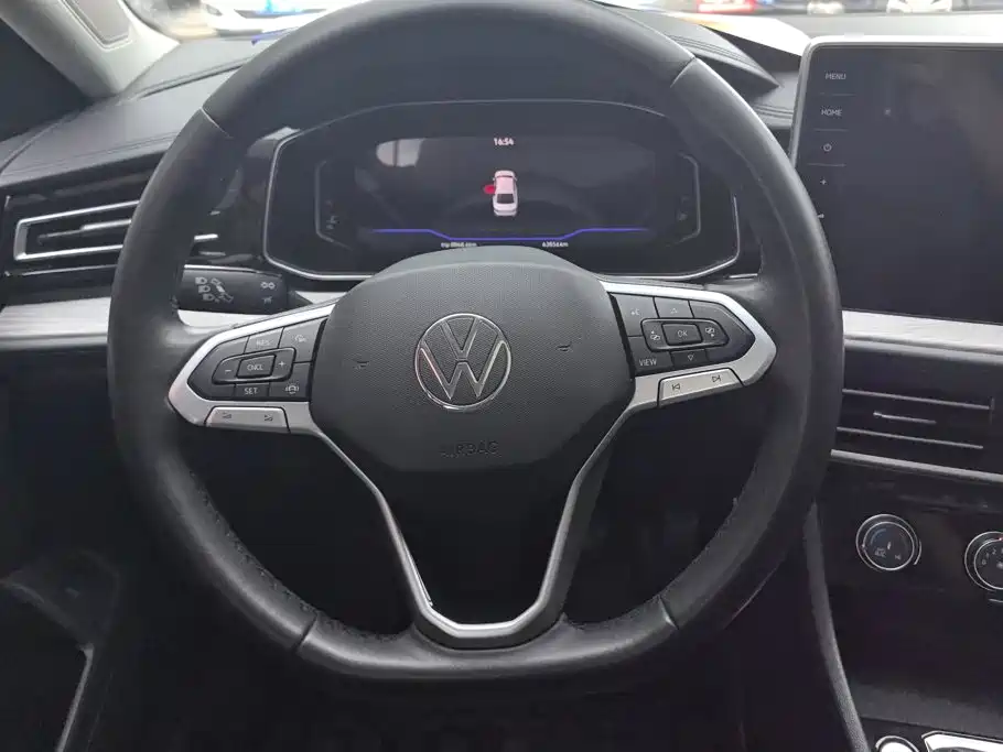 Volkswagen Sagitar — миниатюра 15