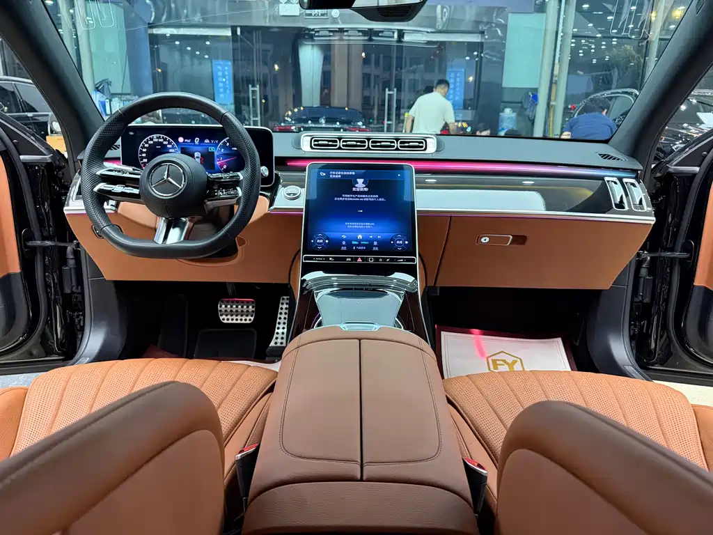 Mercedes-Benz S-Class — миниатюра 12