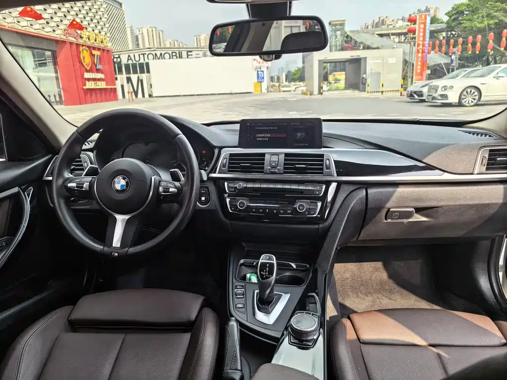 BMW 3 Series — миниатюра 6
