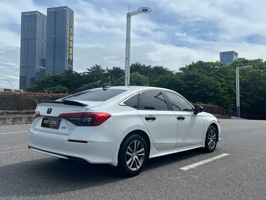 Honda Civic — миниатюра 19