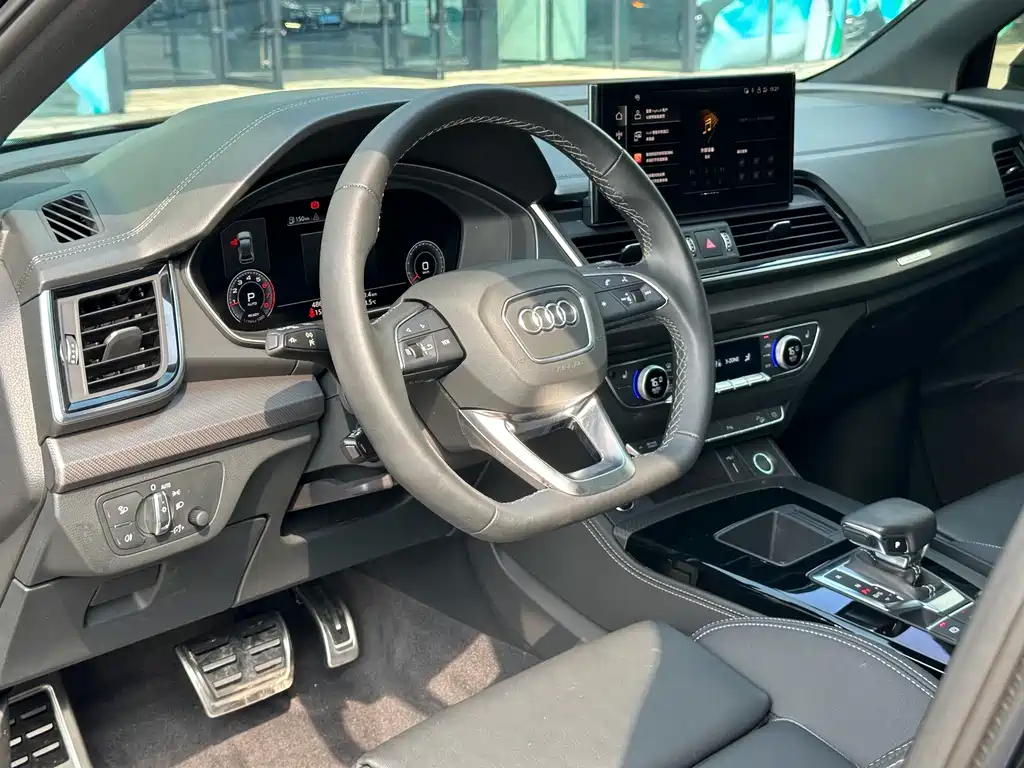 Audi Q5L — миниатюра 13