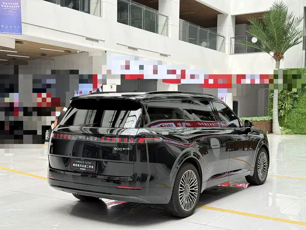 Lynk & Co 900 — миниатюра 16