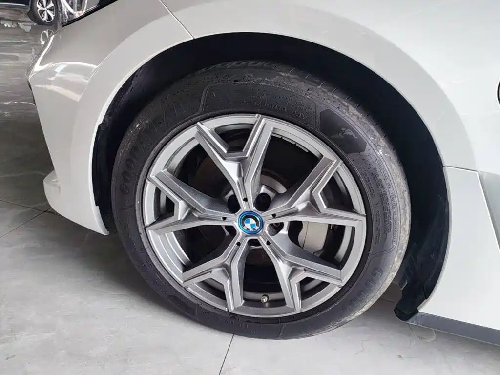 BMW i3 — миниатюра 23