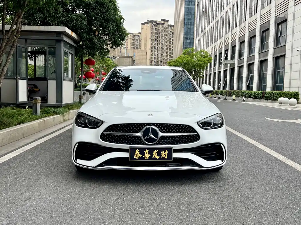 Mercedes-Benz C-Class 2022